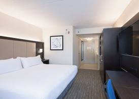 Holiday Inn Express RAMSEY-MAHWAH by IHG 4