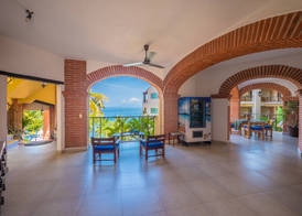 Marboka Hotel & Suites 4