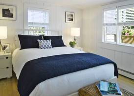The Cottages at Nantucket Boat Basin 4