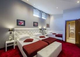 Hotel Central 5