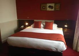 Aberdour Hotel, Stables Rooms & Beer Garden 2