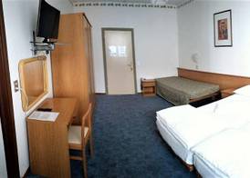 Hotel Modena old town 5