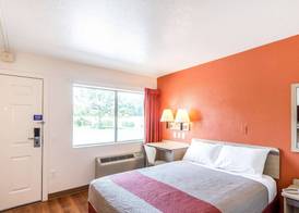 Motel 6 Redding, CA - Central 5