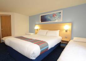 Travelodge Ayr 5