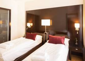 The Levante Rathaus Apartments 5