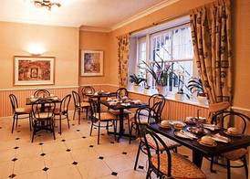 Avon Hotel 3