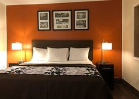 LINDENHURST MOTEL 3