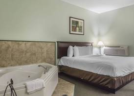 Econolodge Huntsville 3
