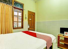 OYO Collection O 91125 Puri Dewa Bharata 5