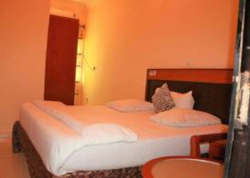 Carlcon Hotel 3