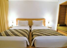 Gumilang Regency Hotel 4
