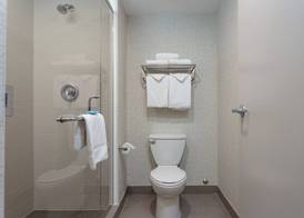 Holiday Inn Express & Suites BELLEVILLE by IHG 5