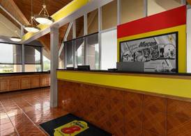 Super 8 by Wyndham Macon GA 2
