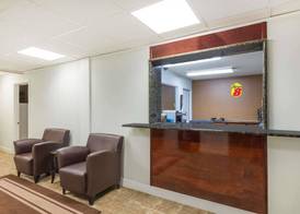 Super 8 by Wyndham Chattanooga Ooltewah 2