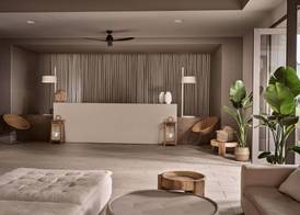 The Bay Hotel & Suites 4