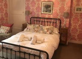 SPRING GARDENS B&B 2