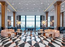 Lago Hotel 2