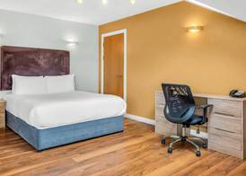 Roomzzz Leeds Headingley 2