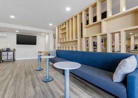 Comfort Inn Sea World Area 3