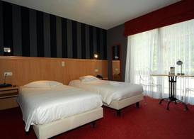 New Hotel de Lives 2