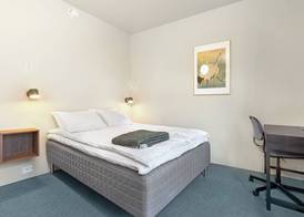 Central Guest House 4