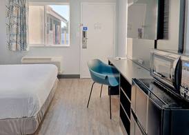 Motel 6-Lancaster, CA 4