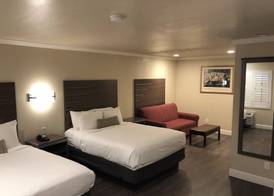 El Castell Motel 5