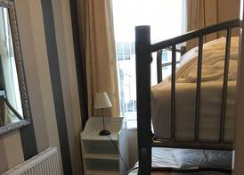 Glenheath Hotel 2