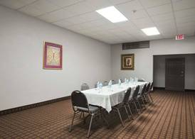 Howard Johnson by Wyndham Winter Haven FL 5