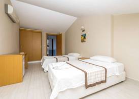 Diana Residence 4