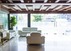 Diana Heights Luxury Hotel 2