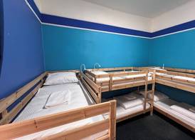 GIRLS Dorm Apartment 4