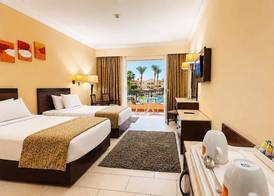 Regency Plaza Aqua Park and Spa Resort 4