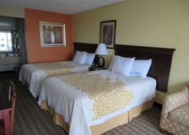 Days Inn by Wyndham Blytheville 5