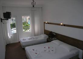 Semoris Hotel 4