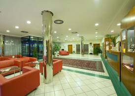 Ramada by Wyndham Airport Prague 4