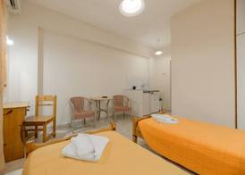 Pink Panther Studios & Apartments 3