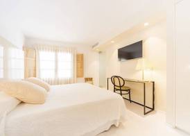Fonda Llabres Boutique 2
