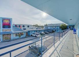 Leeward Motel By Capital O North Miami Beachside 2
