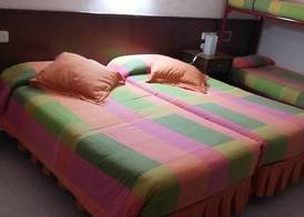 Hostal Les Collades 5