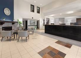 Super 8 by Wyndham Trois-Rivieres 4
