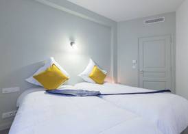L'Abeille - Boutique Apartments 4