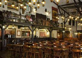 Disney Hotel Cheyenne + Tickets 5