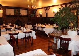 Logis Hotel Restaurant des Voyageurs, Lacs du Levezou 4