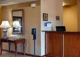 Franklin Inn & Suites 2