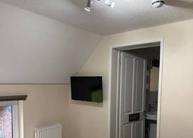 Half Moon Jackfield 5