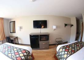 Super 8 by Wyndham Portsmouth 5