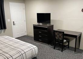 Royal Inn Eugene- Airport 4