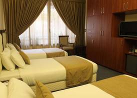 Midtown Hotel & Suites 3