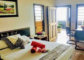Golden Point Resort 3